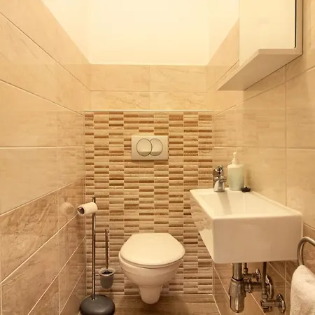 Villa Complex Of Two Aurora-marisol With 2 Pools Only 200m From The For Up To 20 Persons - Wiibuk